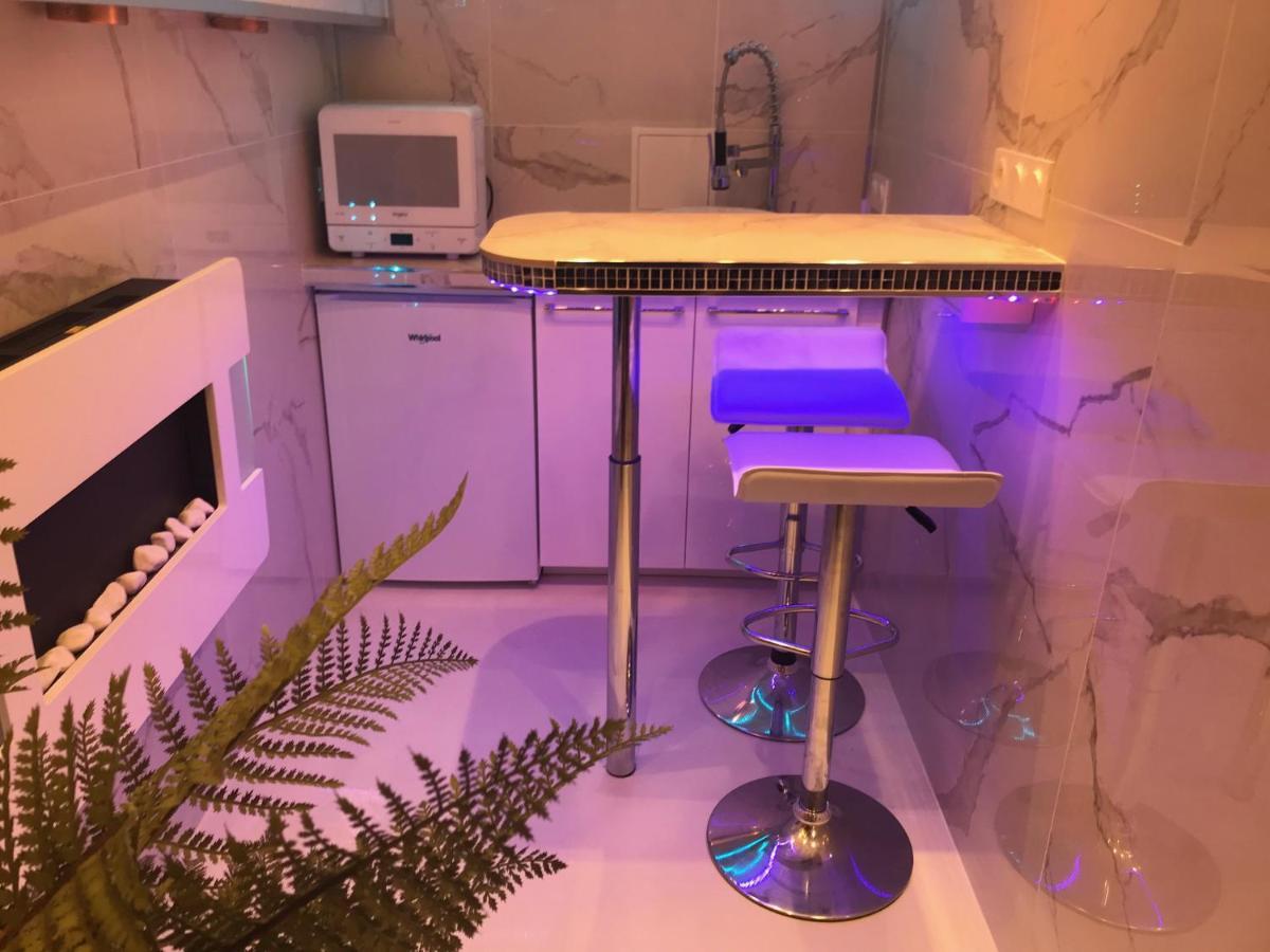 Superbe Triplex Au Coeur De Montorgueil Appartamento *
